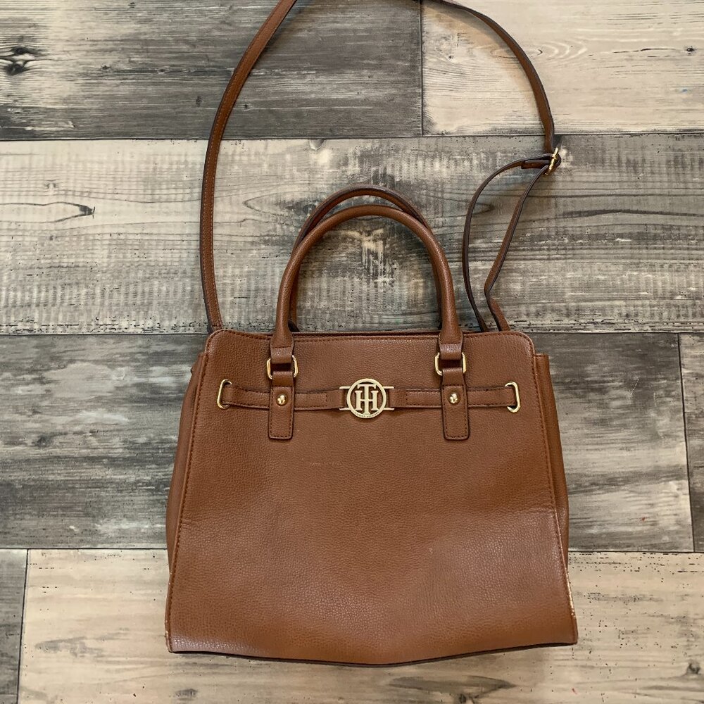 Tommy Hilfiger purse.
